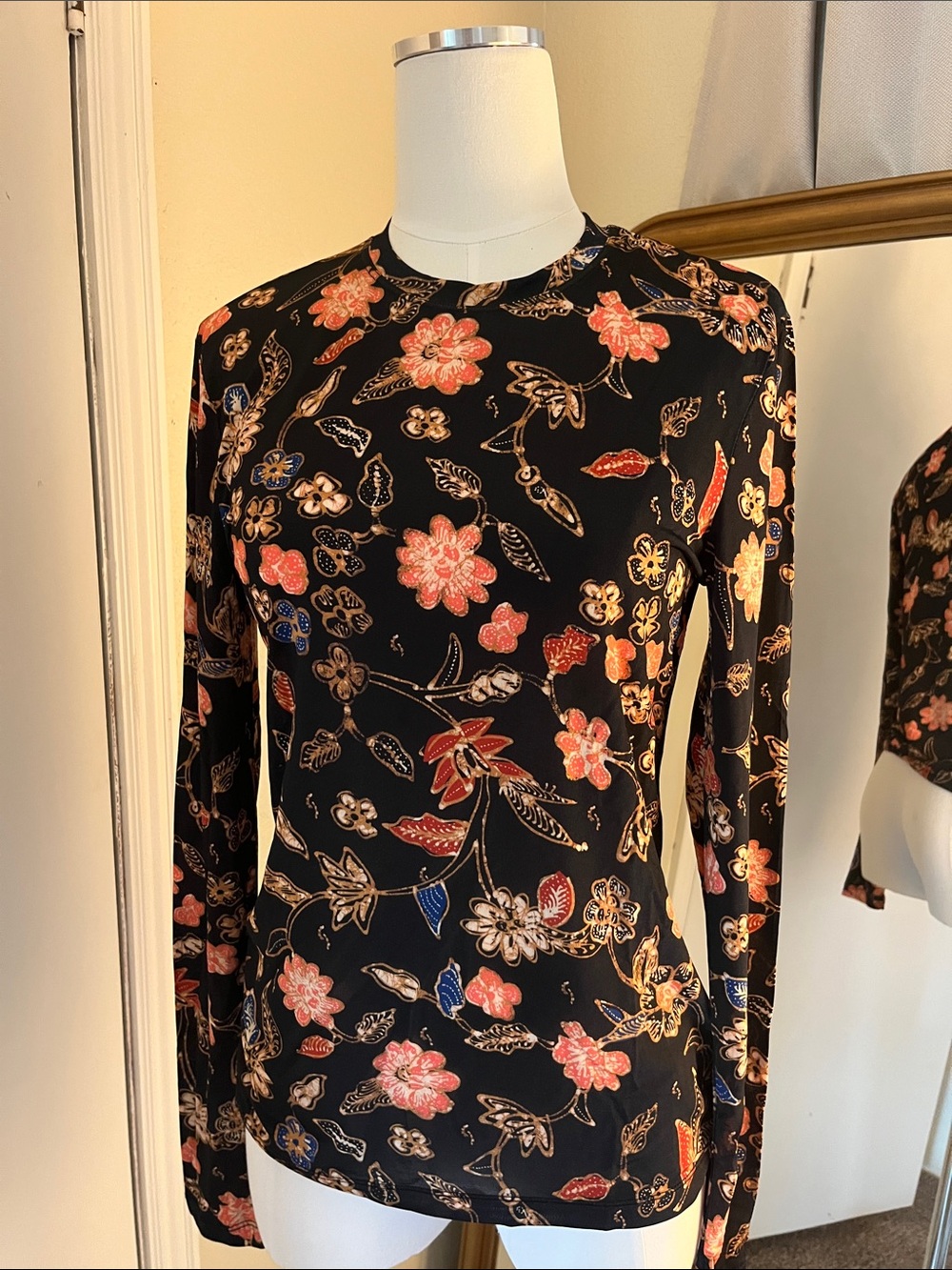 Ulla Johnson Eve Top Black Long-Sleeve Floral Crewneck Blouse